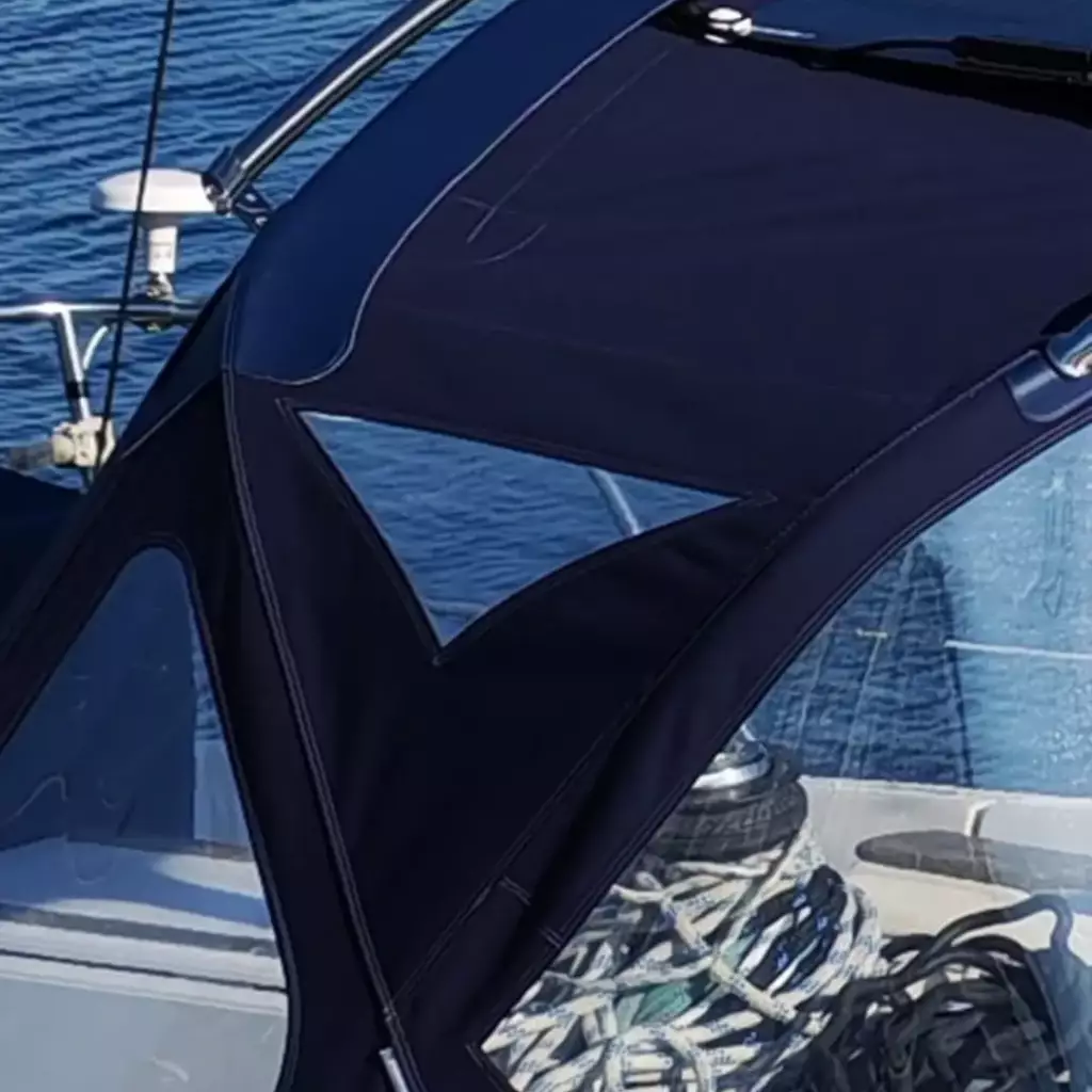 en option de votre capote de roof : christals zénithals à la demande