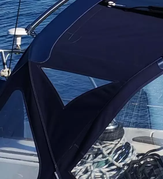 en option de votre capote de roof : christals zénithals à la demande